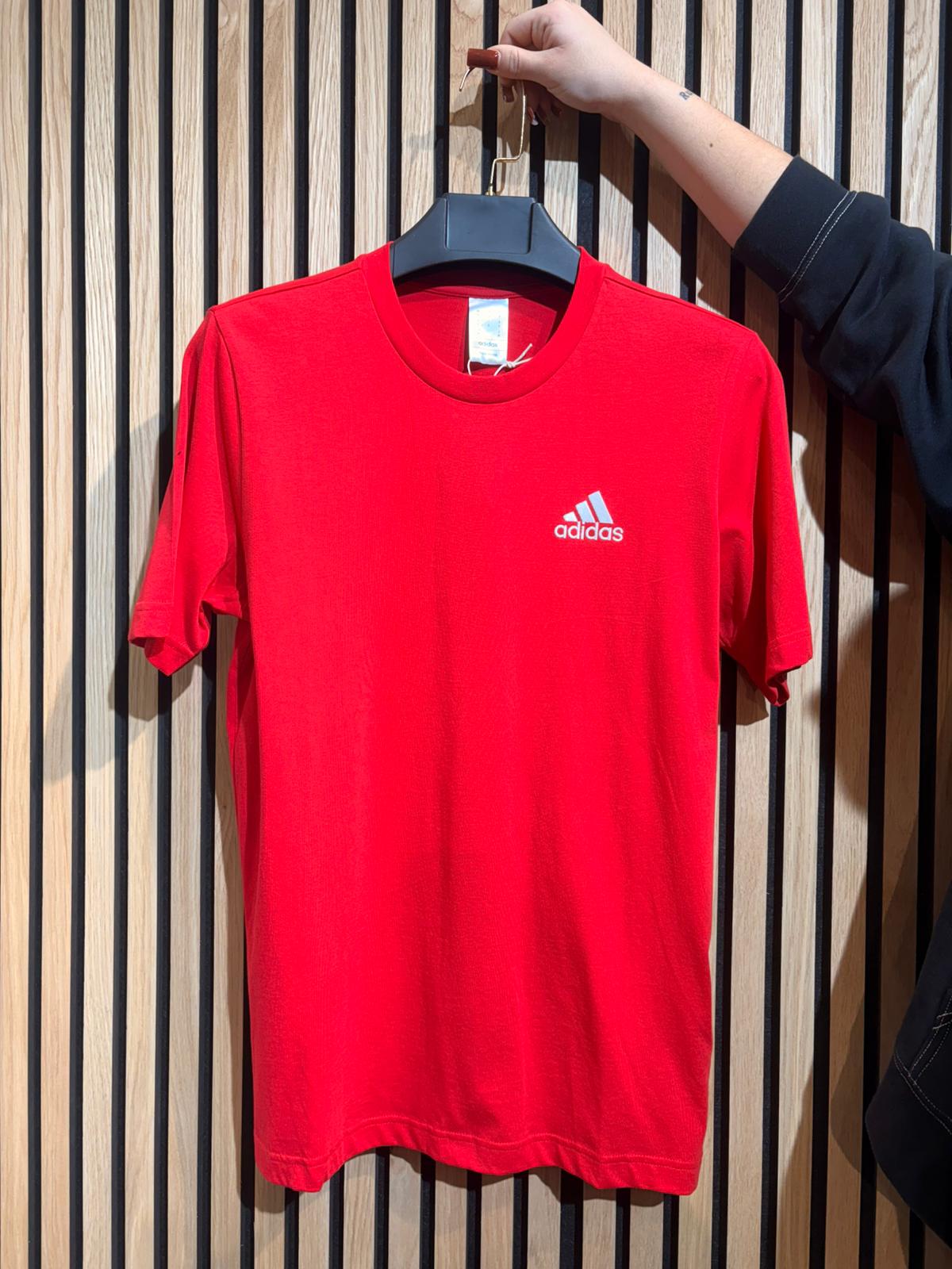 T-Shirt Adidas