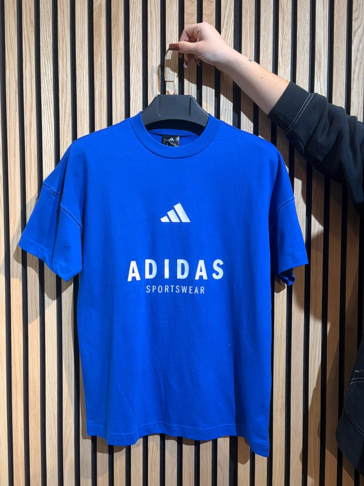 T-Shirt Adidas