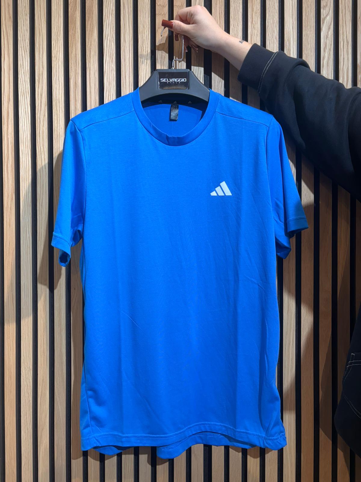 T-Shirt Adidas